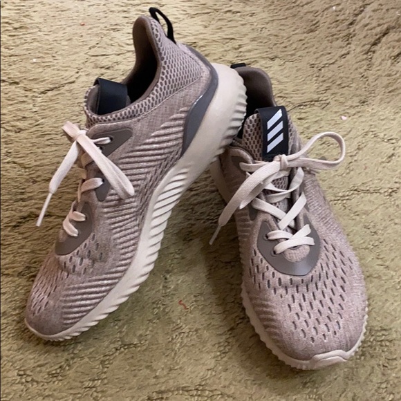 Adidas Alpha 3 Bounce Shoes - Picture 2 of 5